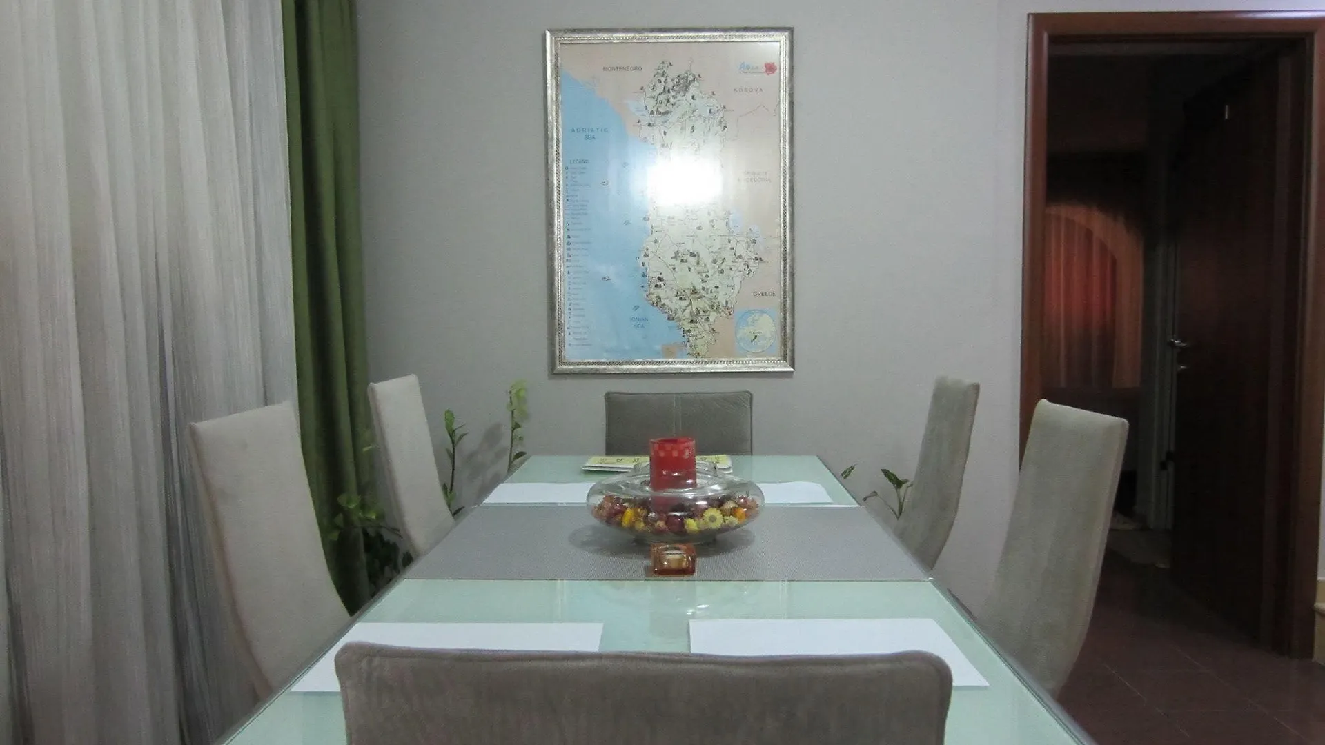 Freddy'S Hotel Tirana
