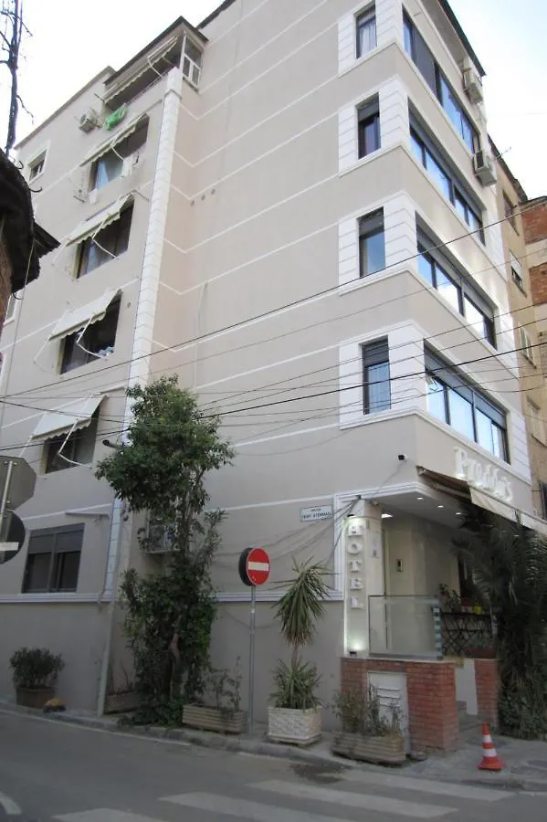 Freddy'S Hotel Tirana 3*,