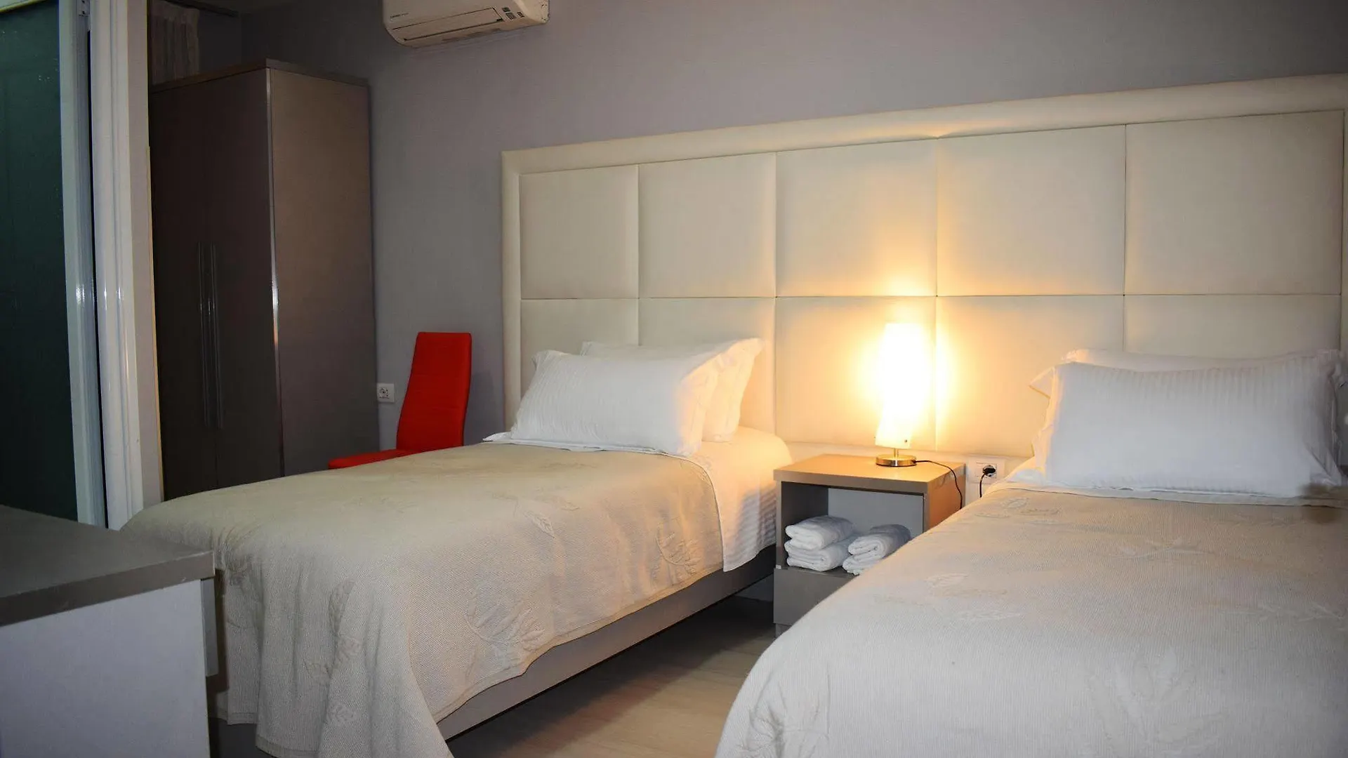 Freddy'S Hotel 3*, Tirana