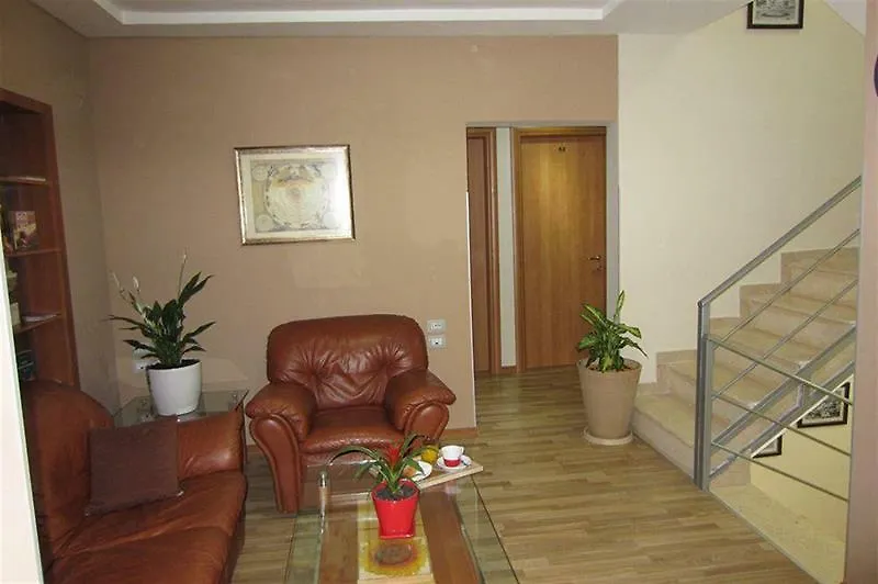 ***  Freddy'S Hotel Albania